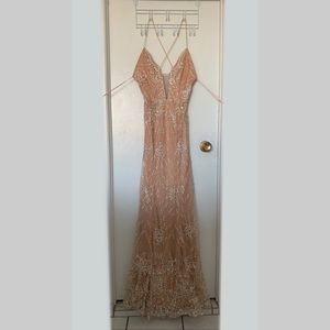 Stunning long dress - Nude